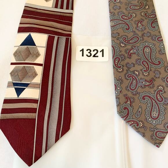 CONTE di MILANO and DAMON 2 Piece Men’s Neck Ties 100% Silk Geometric & Paisley - Picture 8 of 8